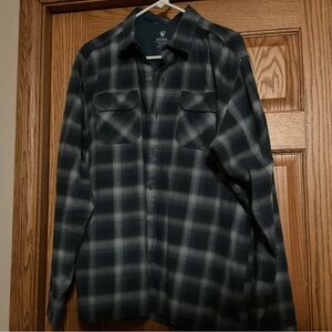 Kuhn Preowned Button Up Size XL (Excellent Condition)